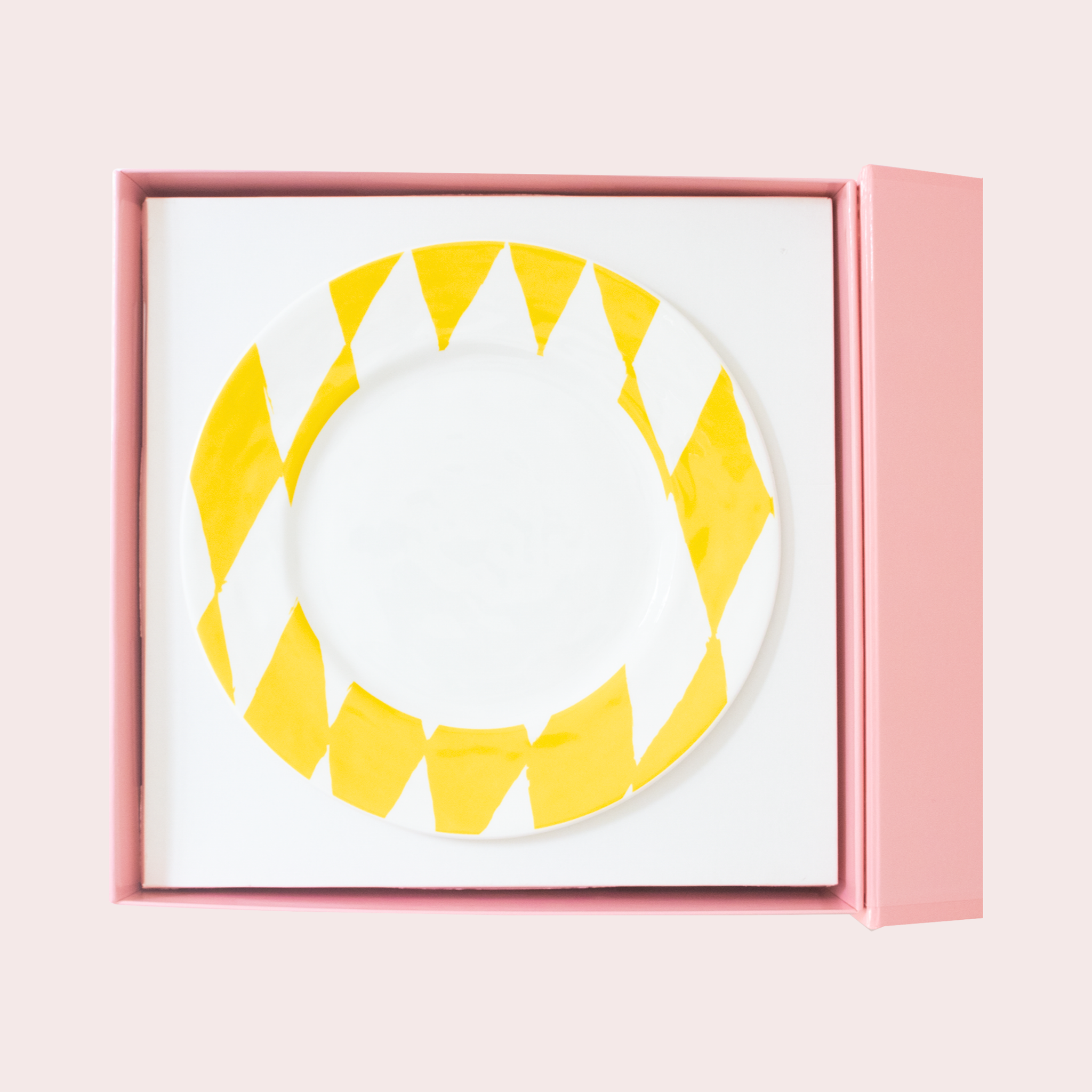 Load image into Gallery viewer, Yinka Shonibare: Set of 4 Main Plates
